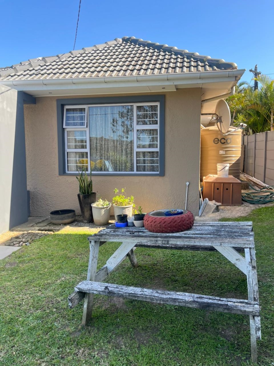 4 Bedroom Property for Sale in Abbotsford Eastern Cape